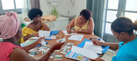 Image d'illustration pour : Ateliers sociolinguistiques pour adultes exilés au Tampon